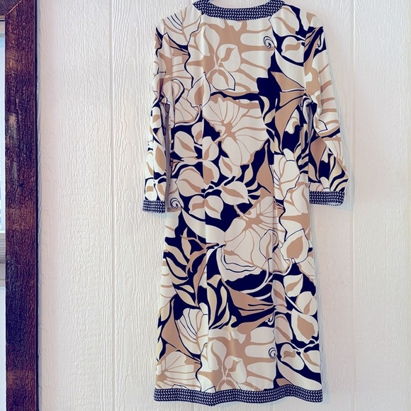 J. McLaughlin Women's Catalina Cloth Nylon/Spandex Blend Dress size small - Picture 4 of 4